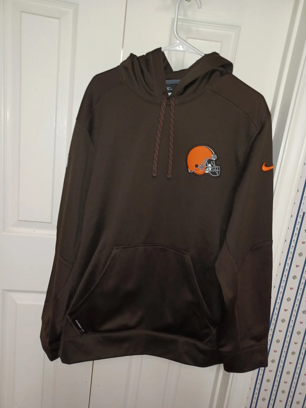 Nike Men’s Brown Pullover Hoodie with Orange Helmet Logo